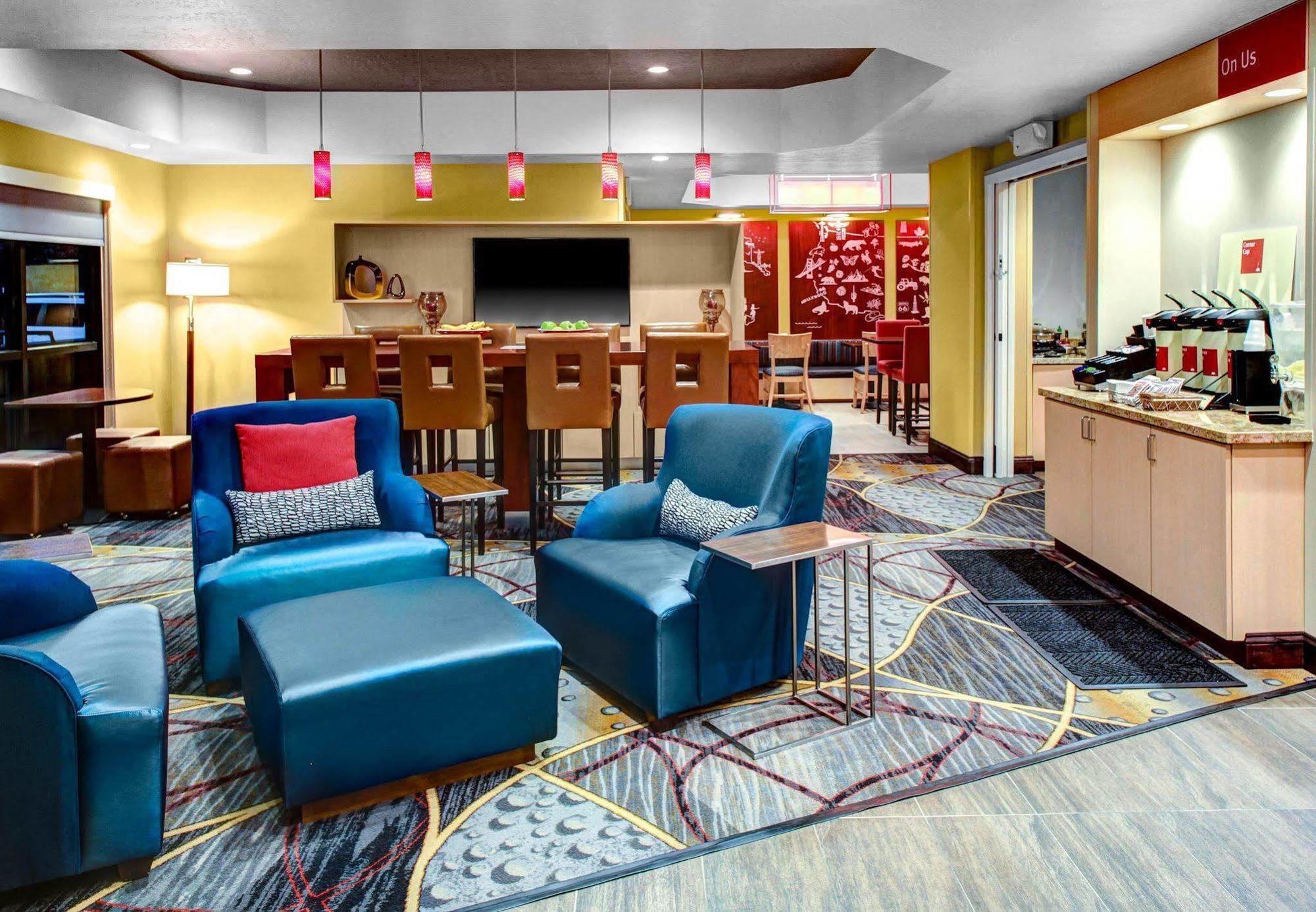 Towneplace Suites By Marriott Bakersfield West Εξωτερικό φωτογραφία