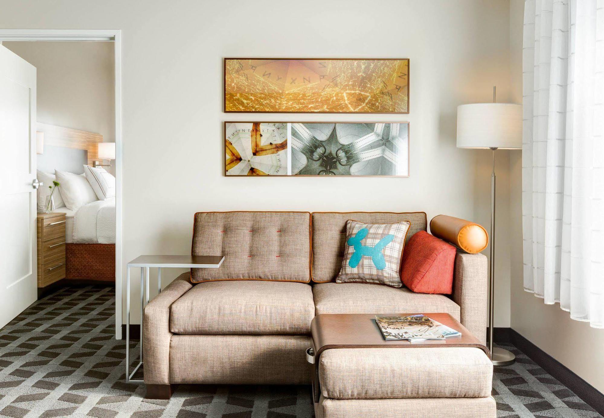 Towneplace Suites By Marriott Bakersfield West Εξωτερικό φωτογραφία